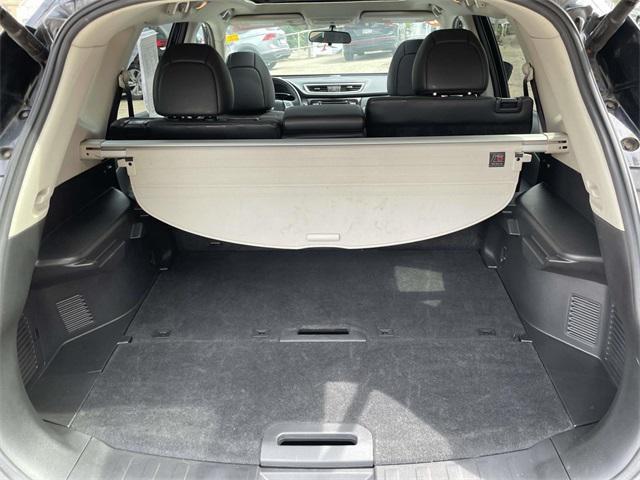 used 2014 Nissan Rogue car, priced at $10,867