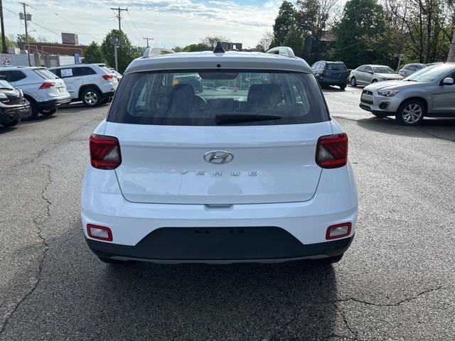 used 2022 Hyundai Venue car, priced at $17,989