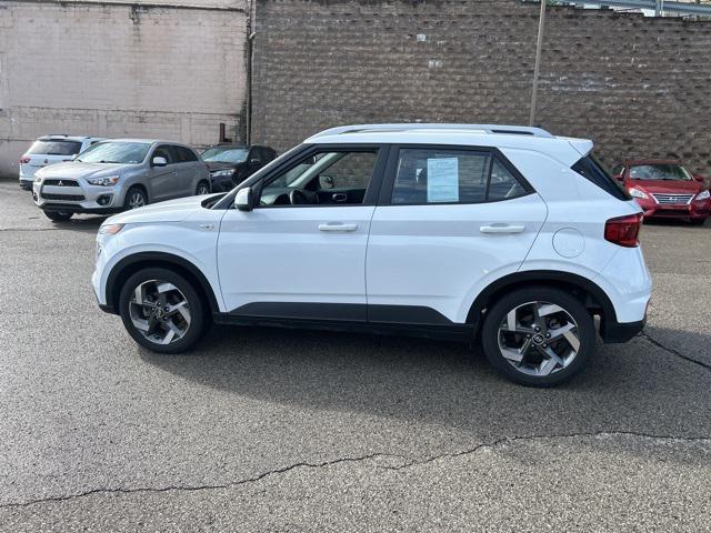 used 2022 Hyundai Venue car, priced at $17,989