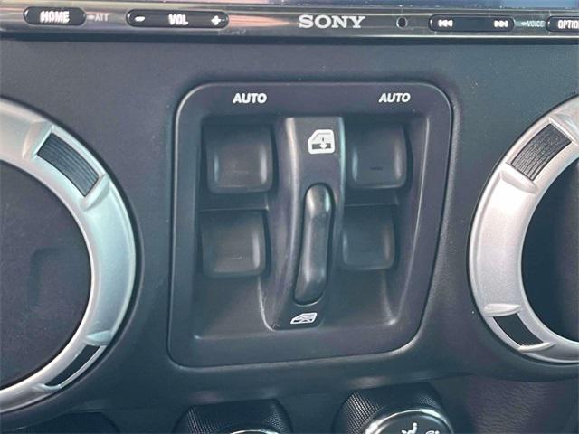 used 2015 Jeep Wrangler Unlimited car, priced at $18,599
