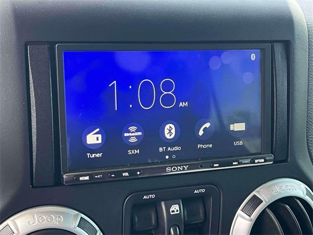 used 2015 Jeep Wrangler Unlimited car, priced at $18,599