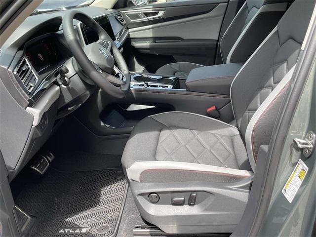 new 2025 Volkswagen Atlas car, priced at $45,541