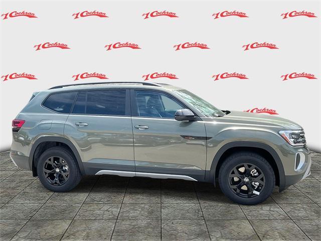 new 2025 Volkswagen Atlas car, priced at $45,541