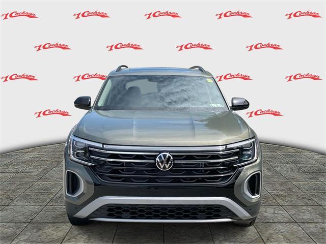new 2025 Volkswagen Atlas car, priced at $45,541