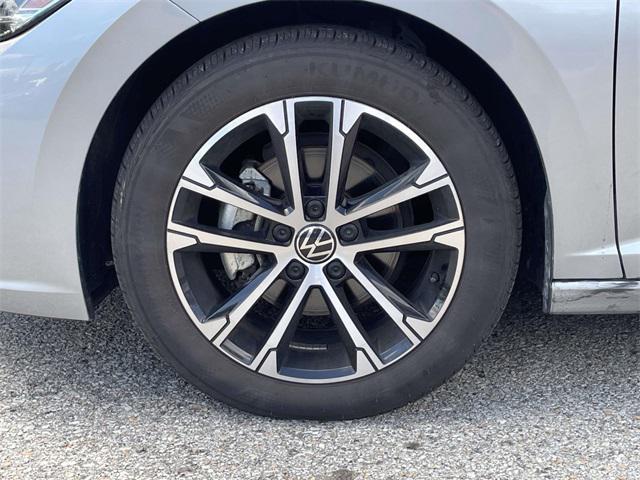 used 2024 Volkswagen Jetta car, priced at $21,257