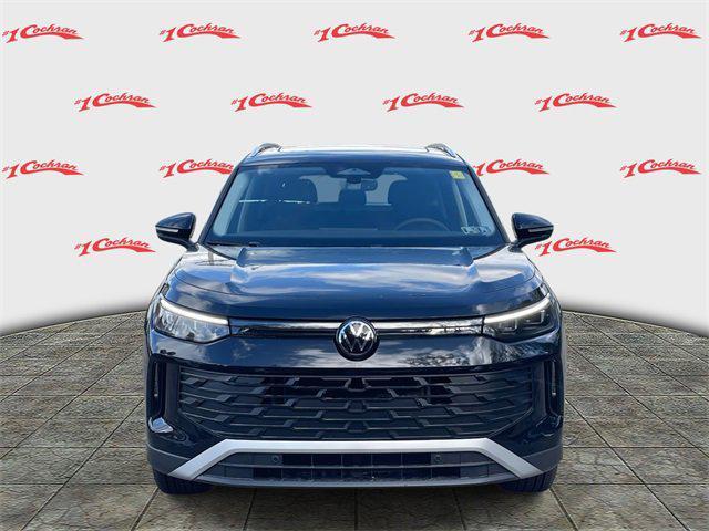 new 2025 Volkswagen Tiguan car, priced at $34,019
