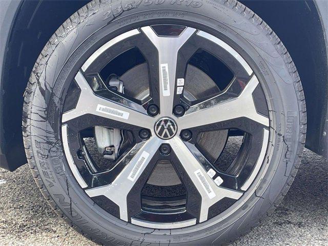 new 2025 Volkswagen Tiguan car, priced at $34,019