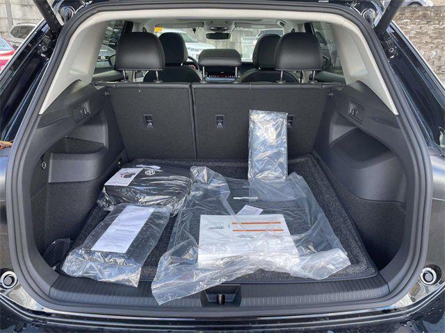 new 2025 Volkswagen Tiguan car, priced at $34,019