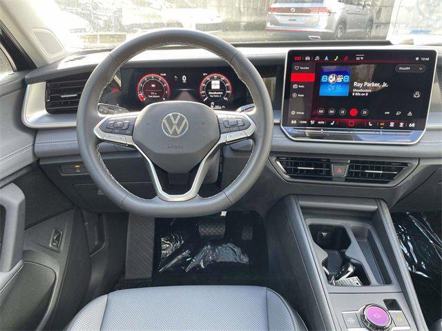 new 2025 Volkswagen Tiguan car, priced at $34,019