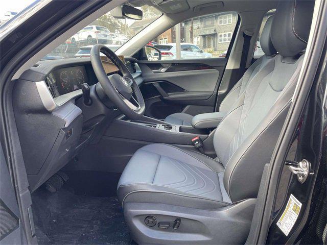 new 2025 Volkswagen Tiguan car, priced at $34,019