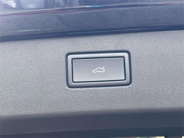 new 2025 Volkswagen Tiguan car, priced at $34,019