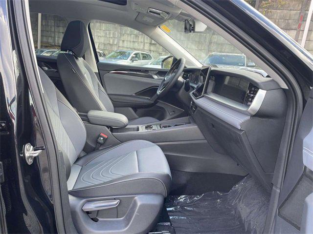 new 2025 Volkswagen Tiguan car, priced at $34,019