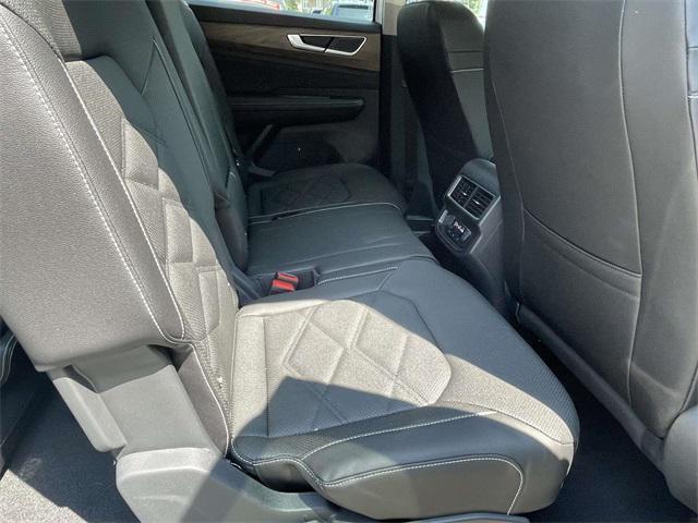new 2025 Volkswagen Atlas car, priced at $40,643