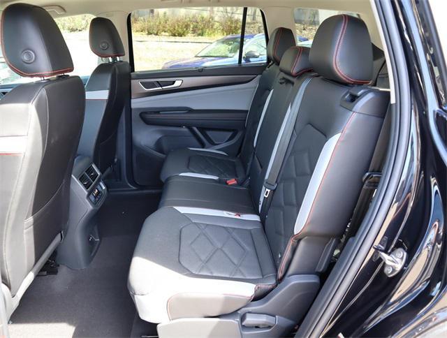 new 2024 Volkswagen Atlas car, priced at $44,846