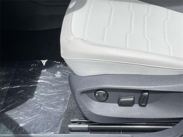 new 2025 Volkswagen Taos car, priced at $31,292