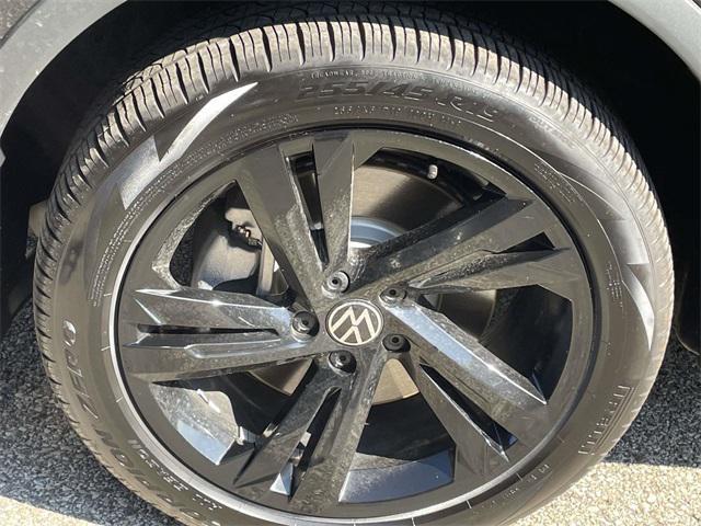 used 2024 Volkswagen Tiguan car, priced at $29,989