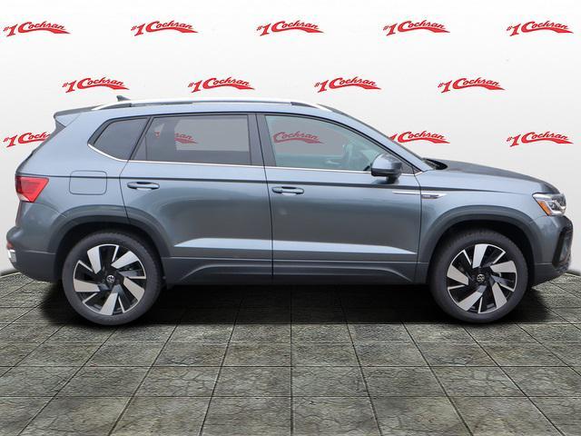 new 2024 Volkswagen Taos car, priced at $33,539