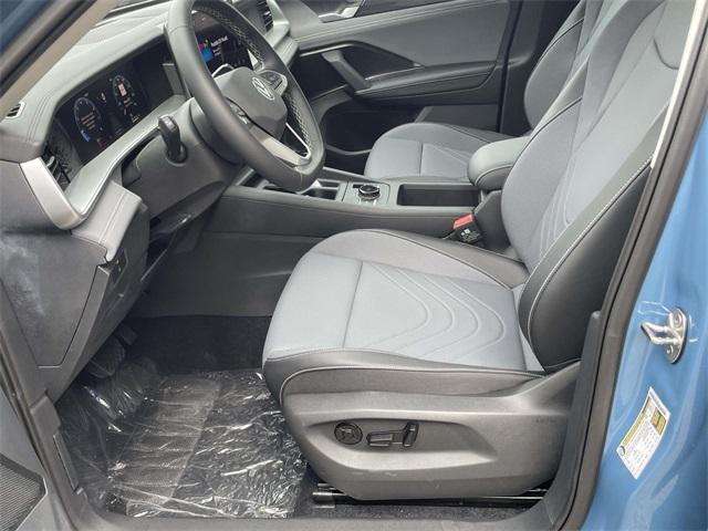 new 2025 Volkswagen Tiguan car, priced at $37,576