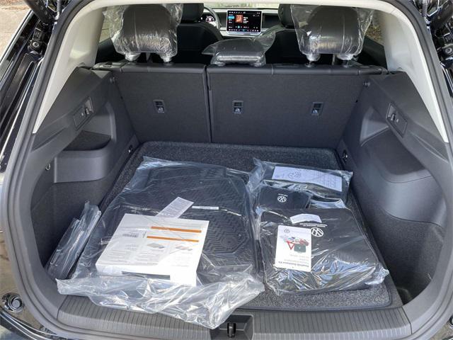 new 2025 Volkswagen Tiguan car, priced at $35,019