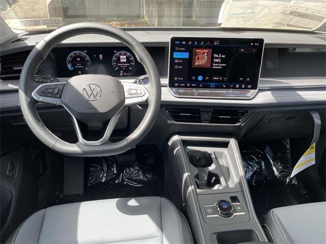new 2025 Volkswagen Tiguan car, priced at $35,019