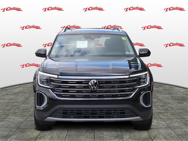 new 2024 Volkswagen Atlas car, priced at $45,900