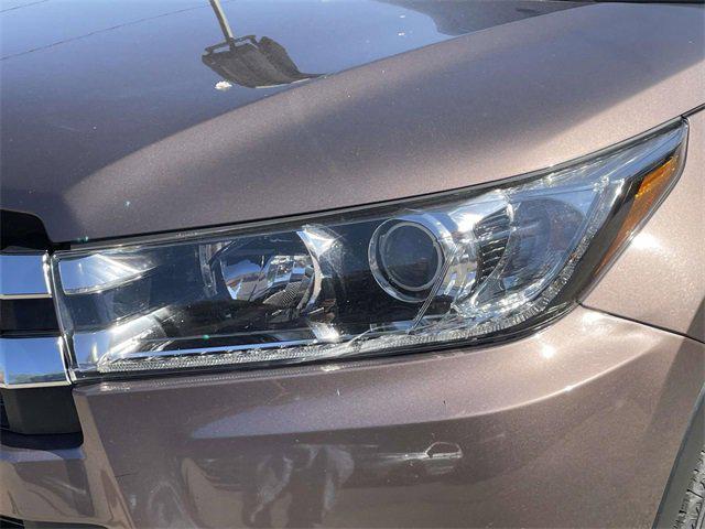 used 2017 Toyota Highlander car, priced at $14,998