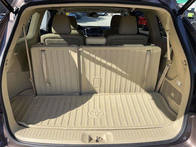used 2017 Toyota Highlander car, priced at $14,998