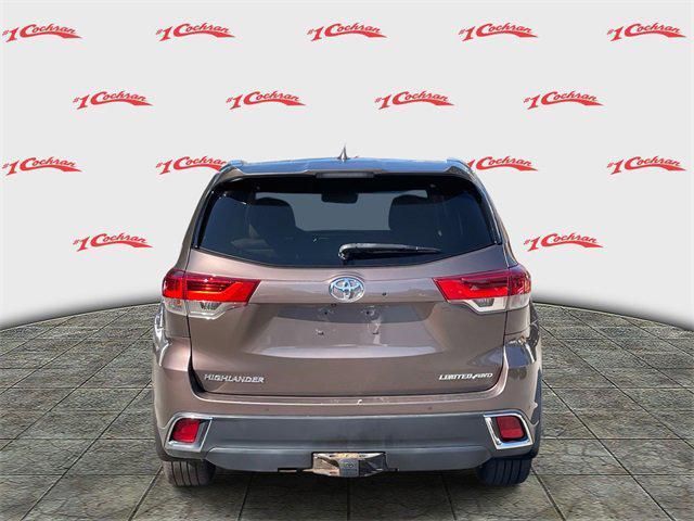used 2017 Toyota Highlander car, priced at $14,998