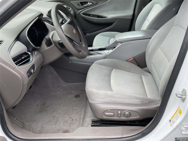 used 2018 Chevrolet Malibu car, priced at $13,987