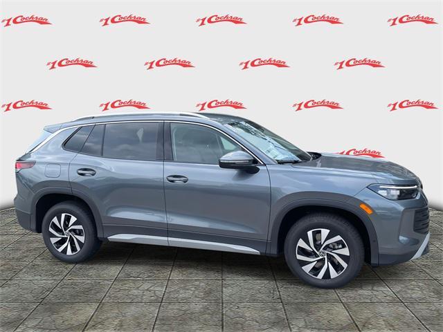 new 2025 Volkswagen Tiguan car, priced at $33,121