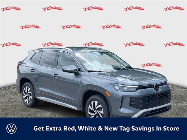 new 2025 Volkswagen Tiguan car, priced at $33,121