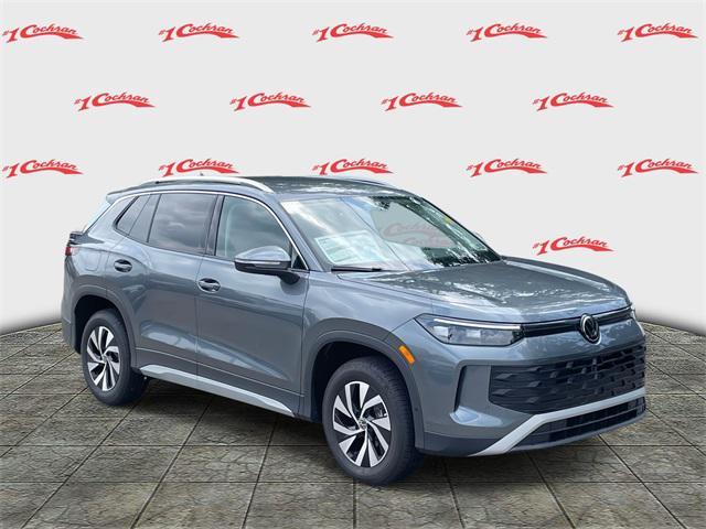 new 2025 Volkswagen Tiguan car, priced at $33,121