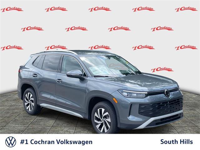 new 2025 Volkswagen Tiguan car, priced at $33,121