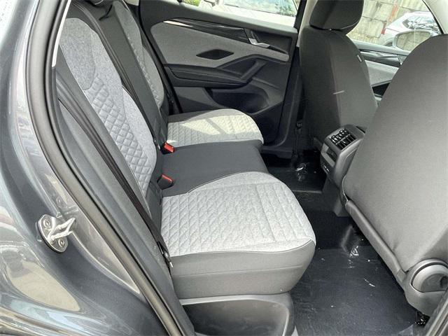 new 2025 Volkswagen Tiguan car, priced at $33,121