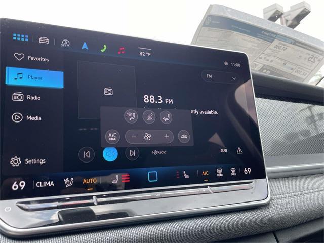 new 2025 Volkswagen Tiguan car, priced at $33,121