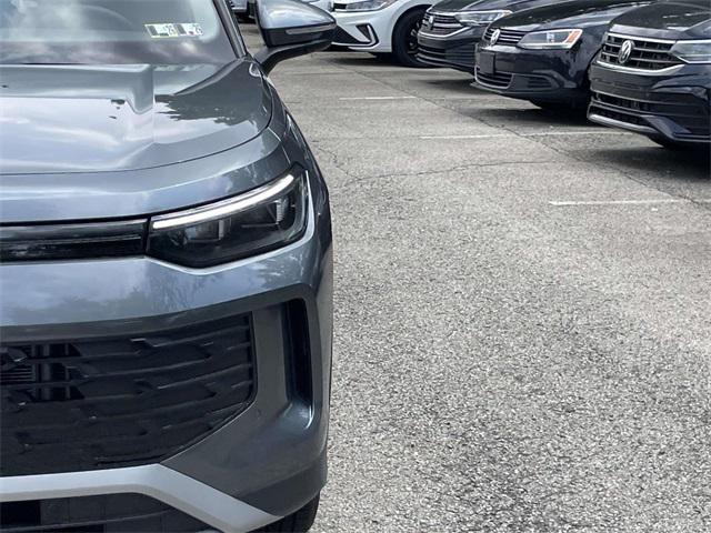 new 2025 Volkswagen Tiguan car, priced at $33,121