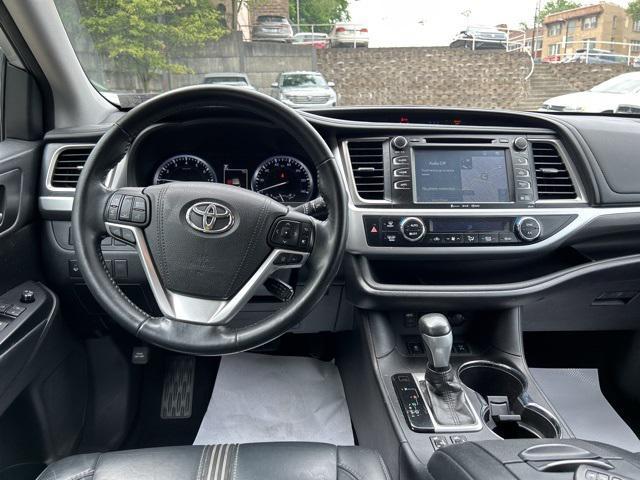 used 2018 Toyota Highlander car, priced at $22,840