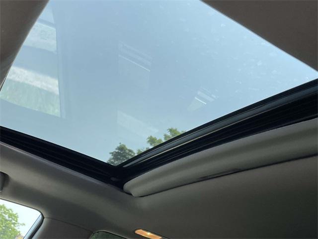 used 2018 Toyota Highlander car, priced at $22,840