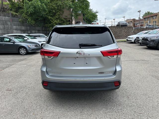 used 2018 Toyota Highlander car, priced at $22,840