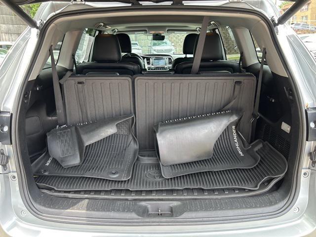 used 2018 Toyota Highlander car, priced at $22,840
