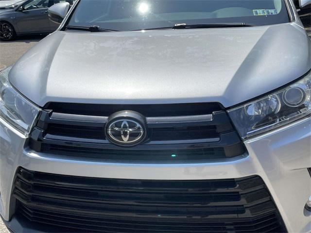 used 2018 Toyota Highlander car, priced at $22,840