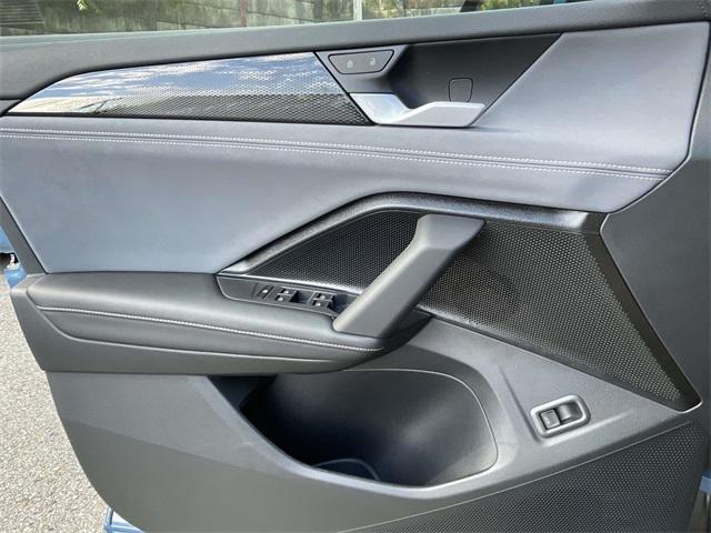 new 2025 Volkswagen Tiguan car, priced at $34,424