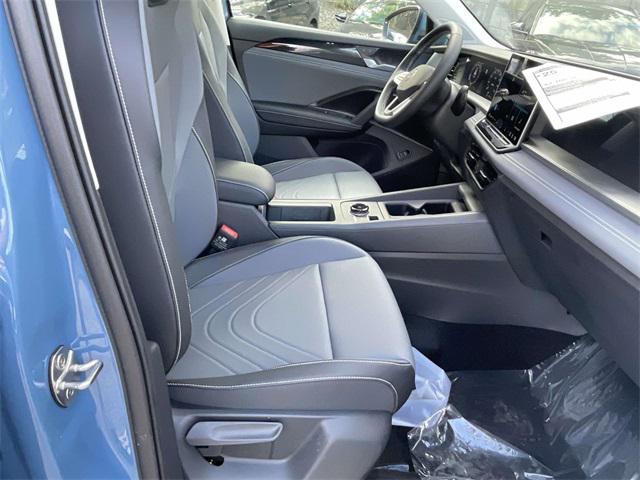 new 2025 Volkswagen Tiguan car, priced at $34,424