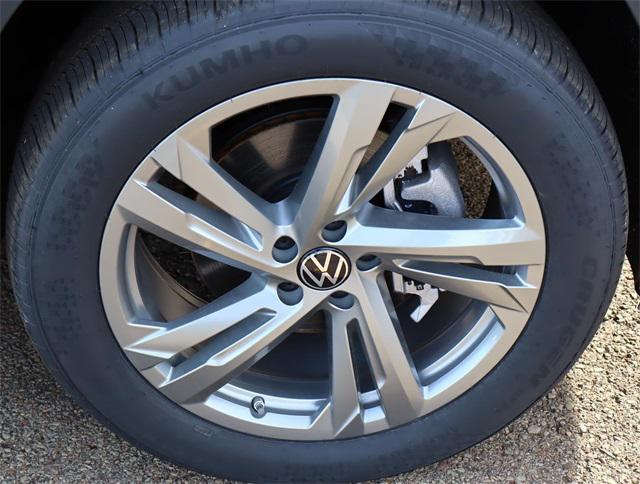 new 2024 Volkswagen Atlas Cross Sport car, priced at $45,695