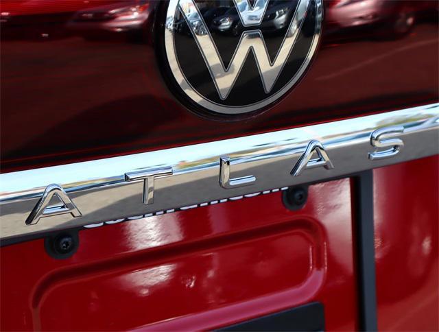 new 2024 Volkswagen Atlas Cross Sport car, priced at $45,695