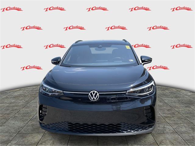 new 2025 Volkswagen ID.4 car, priced at $46,271