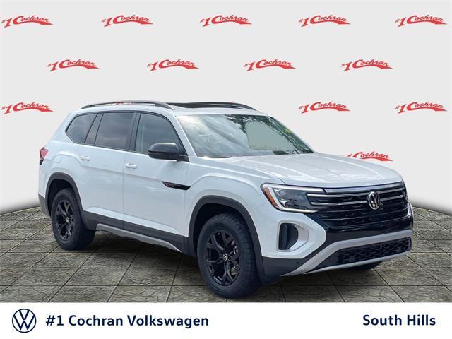 new 2025 Volkswagen Atlas car, priced at $48,181