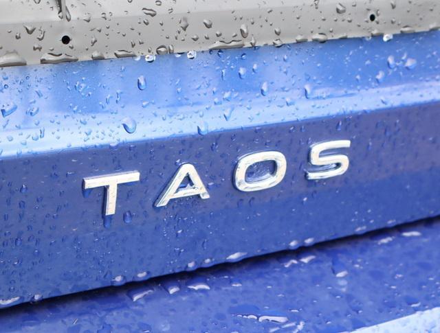 new 2024 Volkswagen Taos car, priced at $27,764