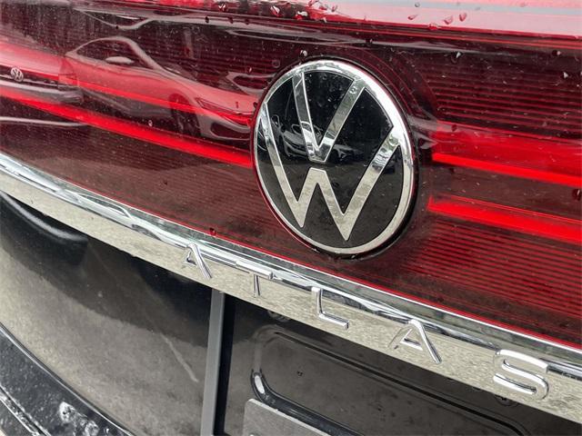 new 2025 Volkswagen Atlas Cross Sport car, priced at $37,264