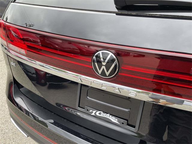 new 2025 Volkswagen Atlas car, priced at $38,038